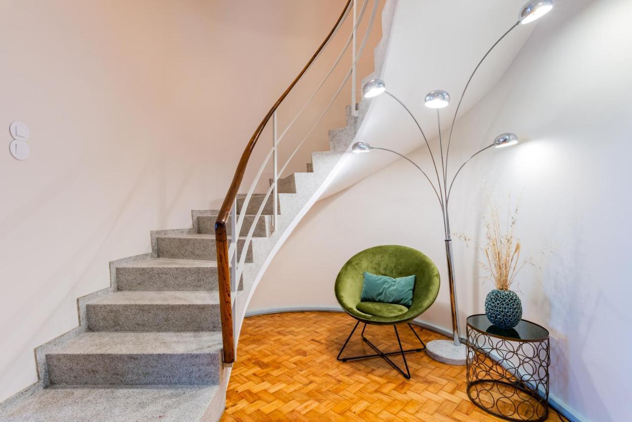 Unique Modernist Duplex Apartment & Parking Porto Exterior photo